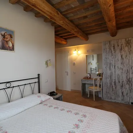 Villa Marietta Country House - Marche Montemaggiore al Metauro Room photo