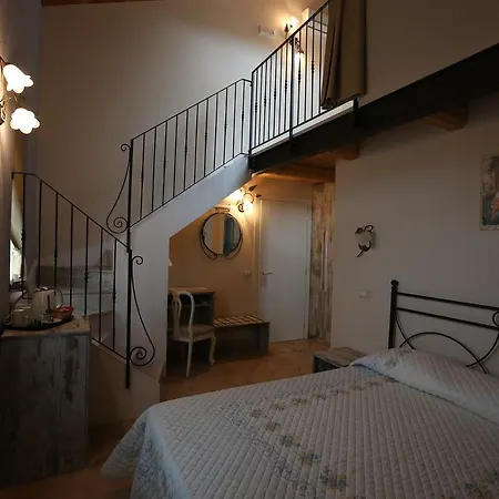 Villa Marietta Country House - Marche Montemaggiore al Metauro Room photo